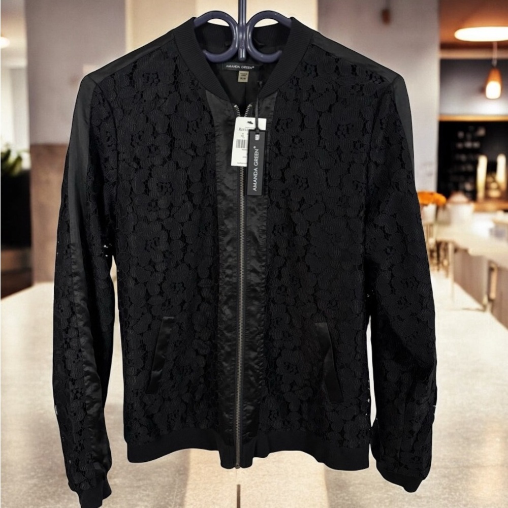 NWT NORTHERN REFLECTIONS Amanda Green long sleeve Jacket, lace cutouts overlay